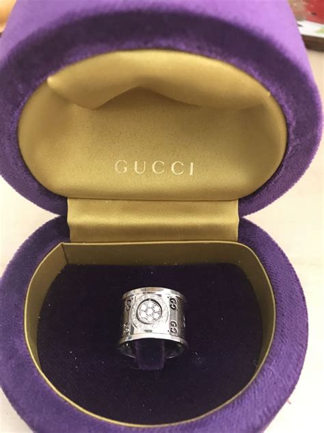 gucci 18ct white gold icon diamond set ring|Gucci 18k white gold ring.